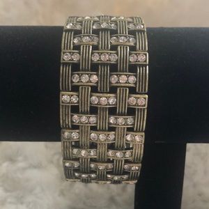 Gold rhinestone stretch bracelet